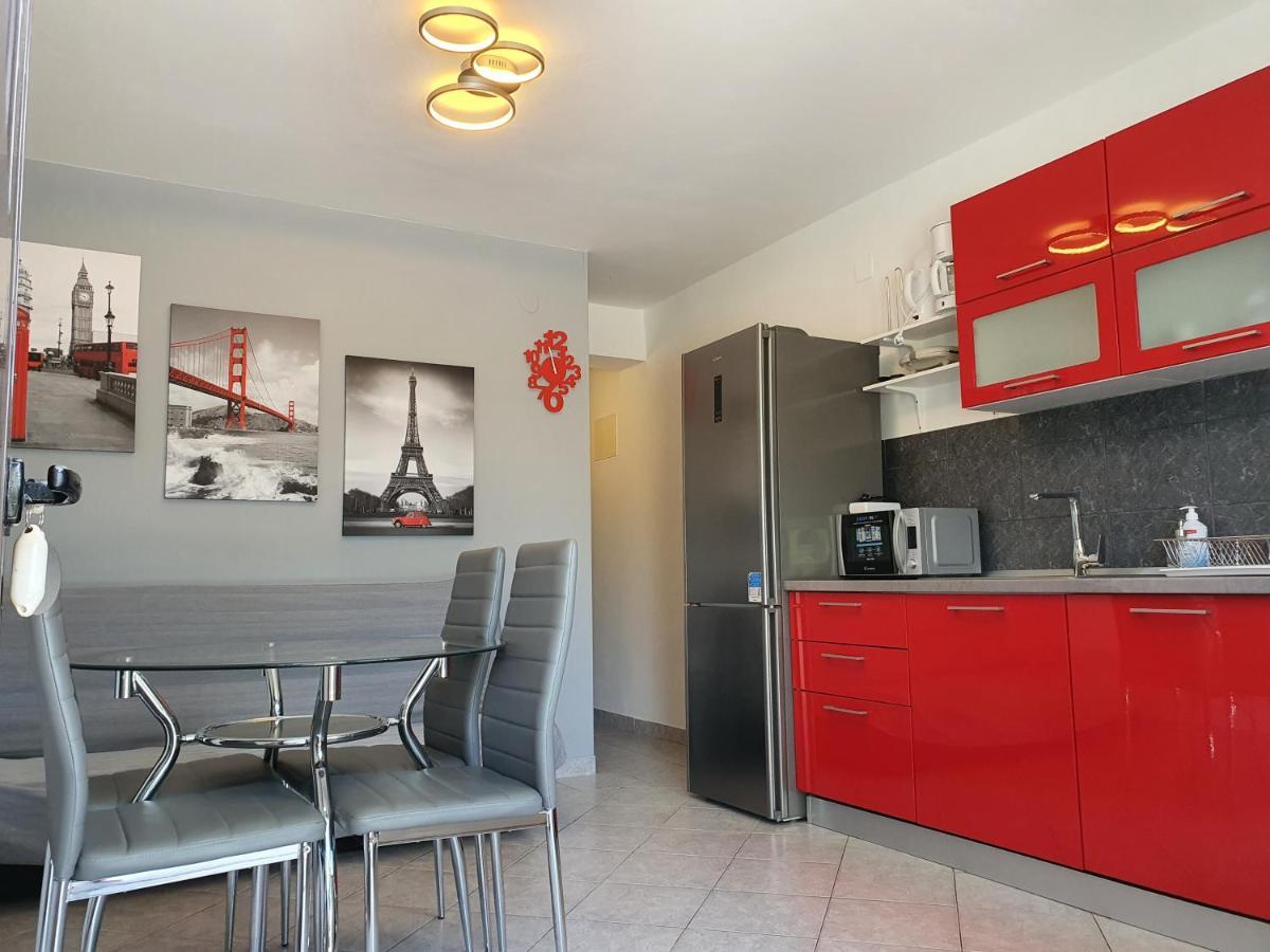 Apartments Marusic - Kristijan โลปาร์ ภายนอก รูปภาพ